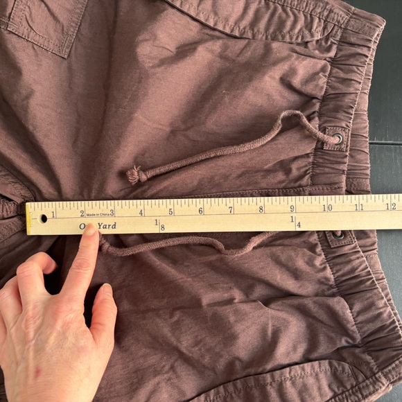 Aritzia Tna Sz XS Squad Pocket Parachute Pant Brown - Picture 12 of 15